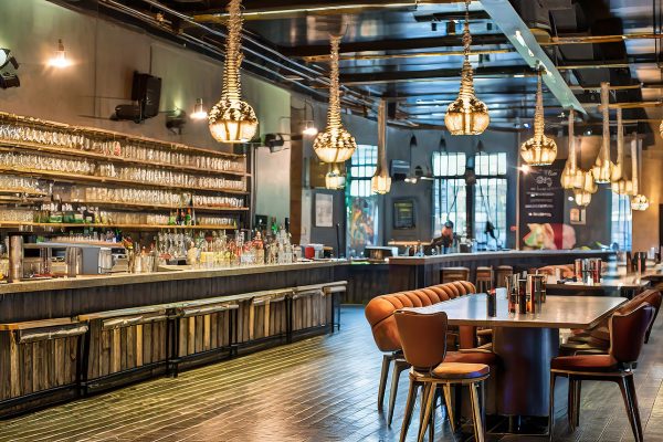 nightlife-city-bar-pub-nightclub-coffee-shop-casino